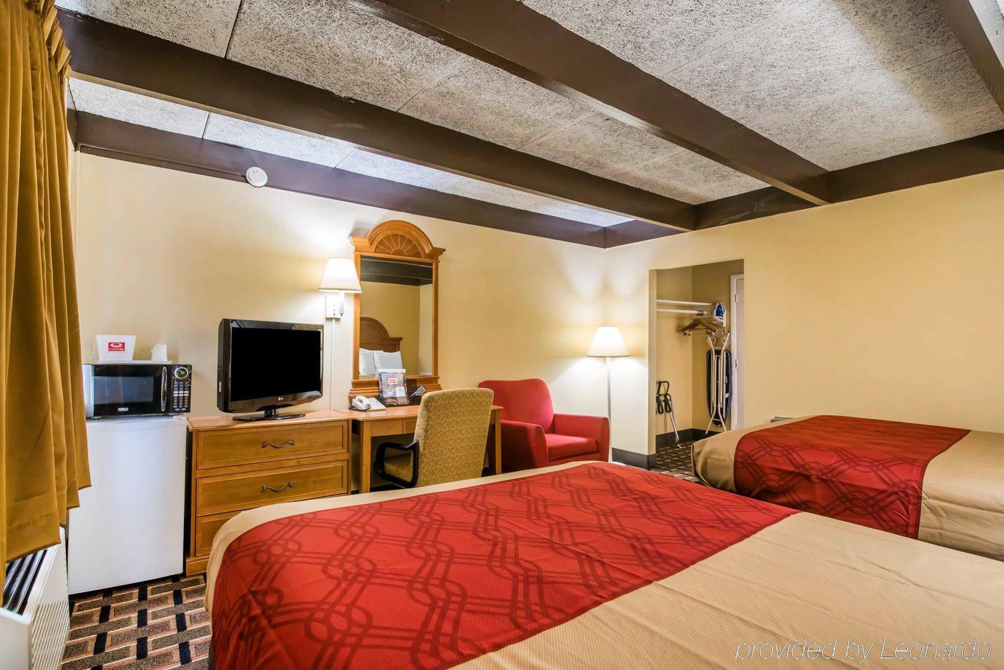 Econo Lodge New Paltz Exteriör bild