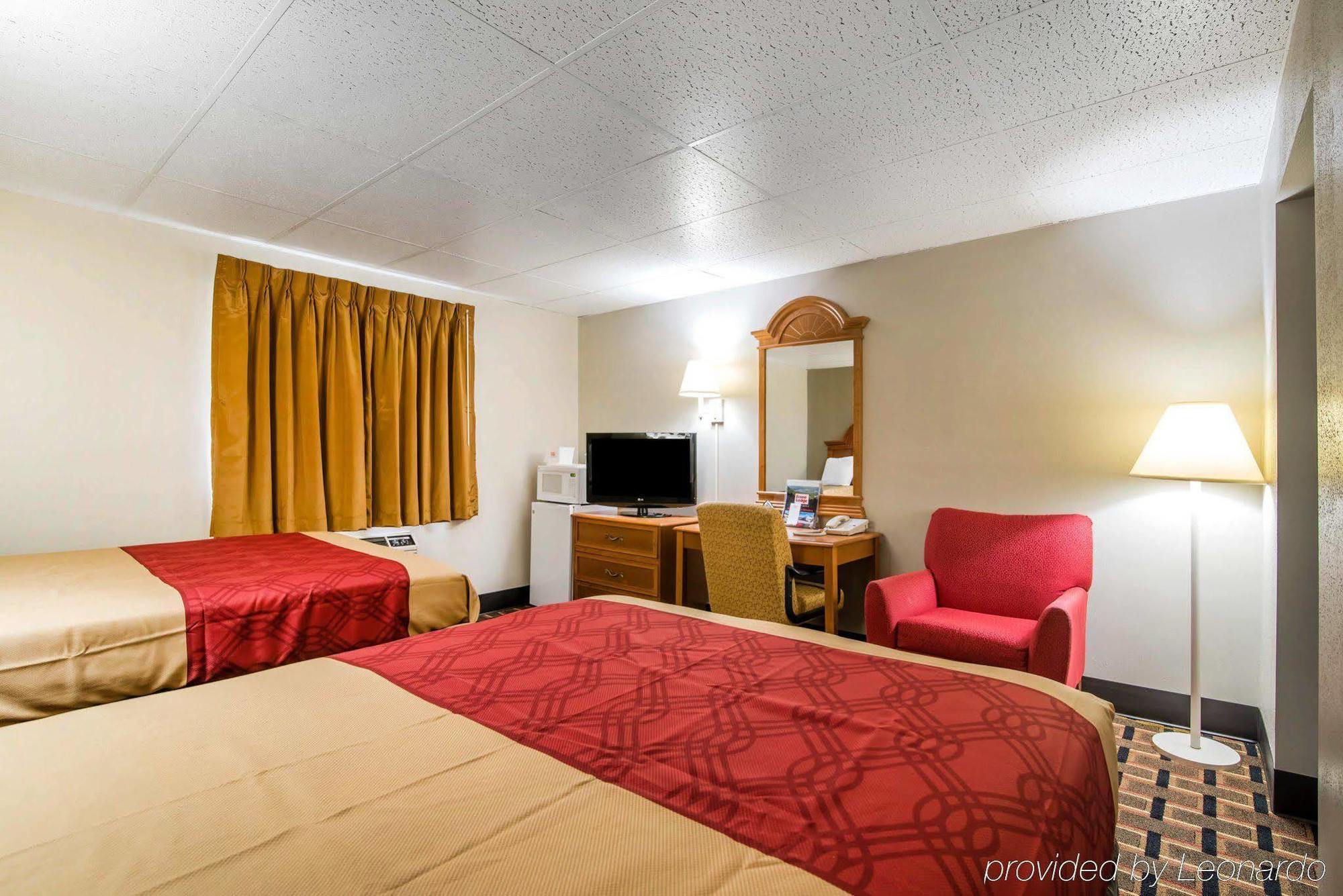 Econo Lodge New Paltz Exteriör bild