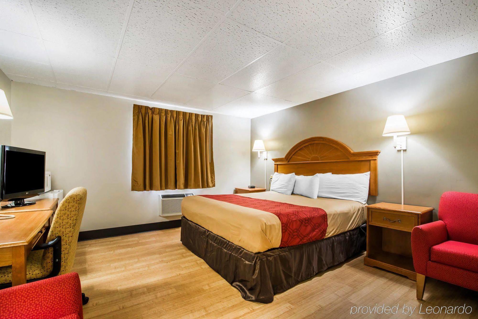 Econo Lodge New Paltz Exteriör bild
